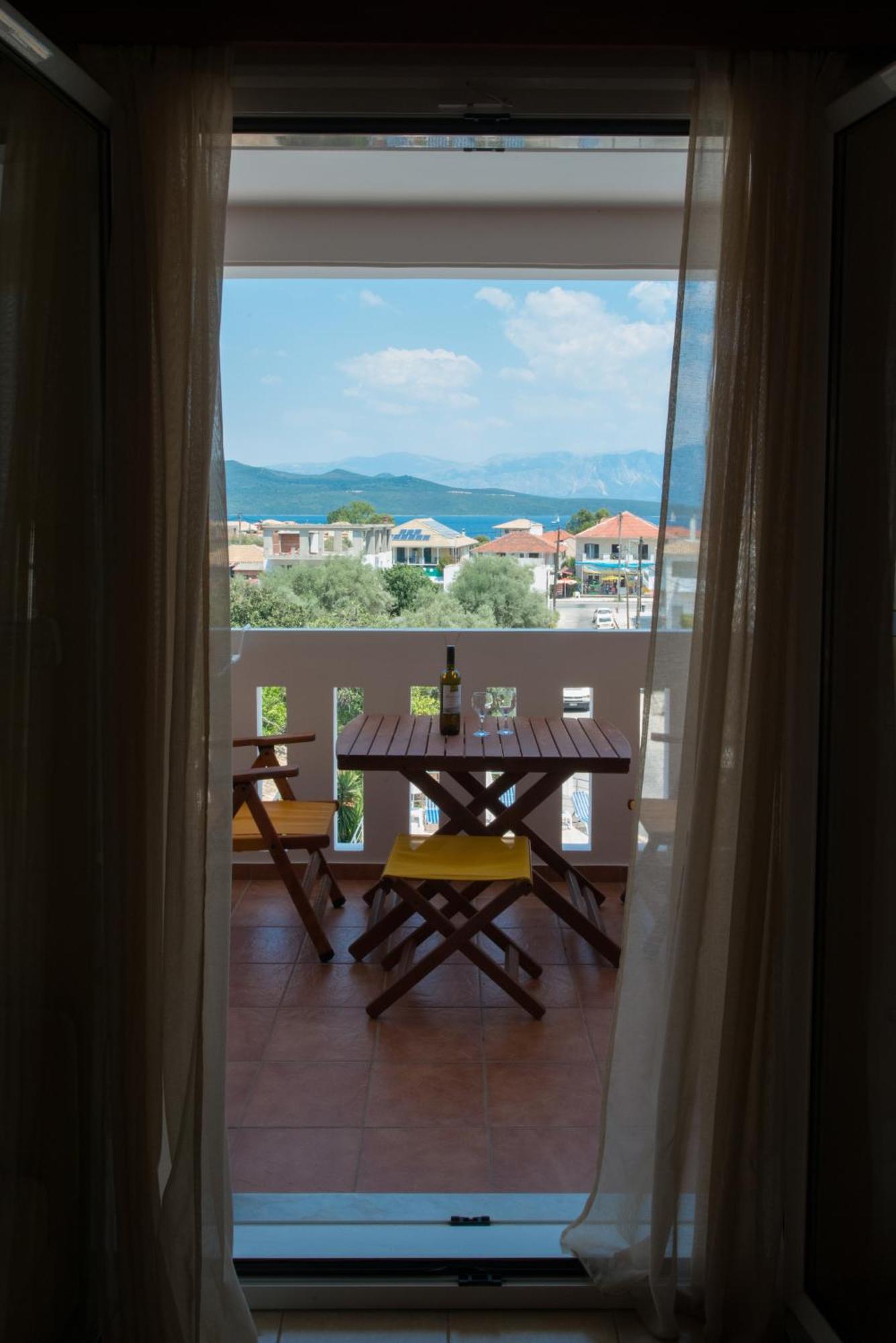 Summertime Inn Nikiana Chambre photo